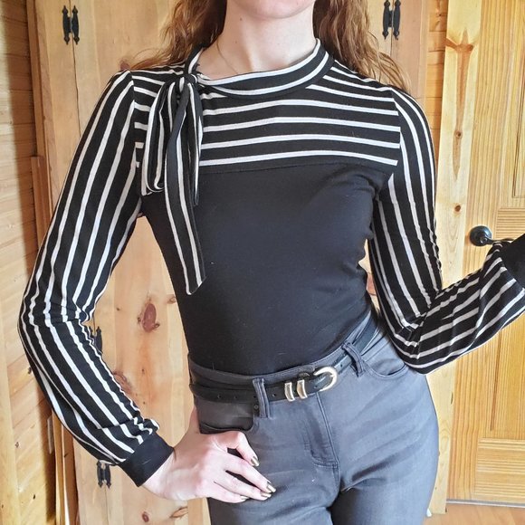 Lian Yi Lian White & Black Striped Blouse - Picture 6 of 6